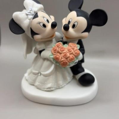 2015 Precious Moments Bride and Groom Mickey Minnie 