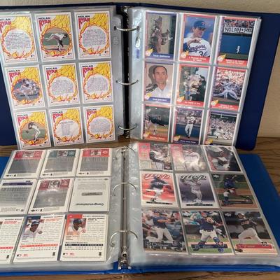 Baseball Cards Albums, About 700 Cards 