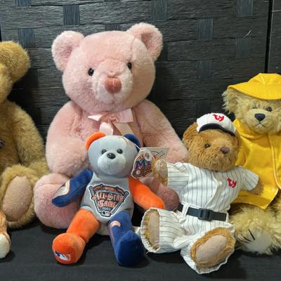 Ty Bears (4) (1) Musical Bear The Boyds Collection (1) Dakin 