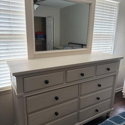 Sale Photo Thumbnail #63