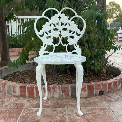 Cast Aluminum Round Outdoor Chair 