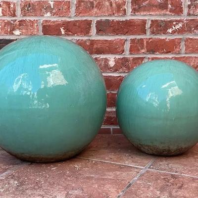 Ceramic Glazed Yard Decor Orbs  