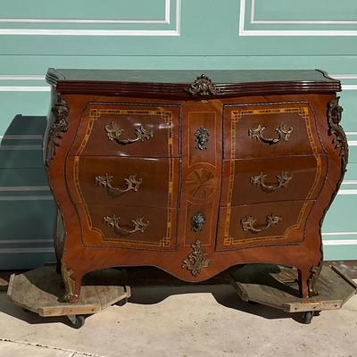 Louis XV style Chest