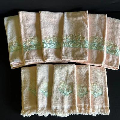 Shell Theme Embroidered Towels