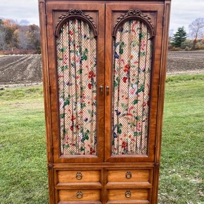 Sale Photo Thumbnail #98