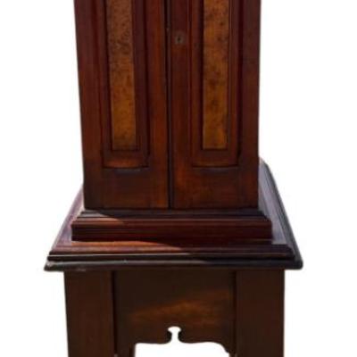 Sale Photo Thumbnail #355