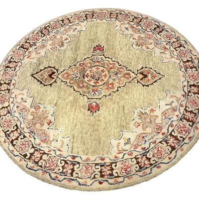 7-ft Safavieh Round Wool Floral Rug
