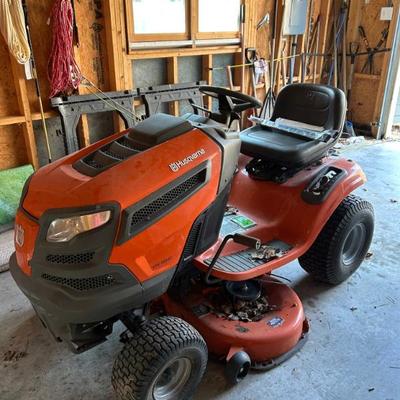 Sale Photo Thumbnail #50