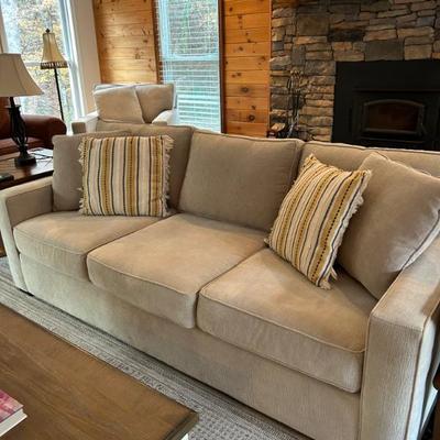 Sale Photo Thumbnail #34