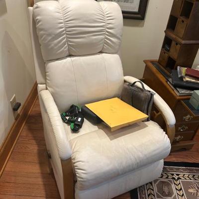 Sale Photo Thumbnail #48