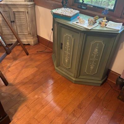 Sale Photo Thumbnail #16