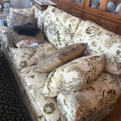 Sale Photo Thumbnail #65