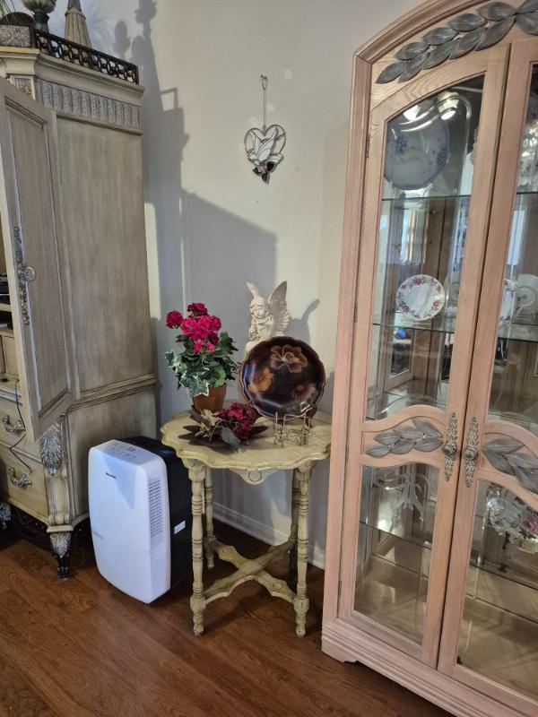 Sale Photo Thumbnail #9