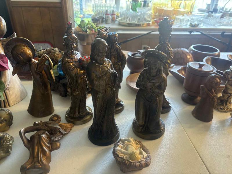 Sale Photo Thumbnail #6