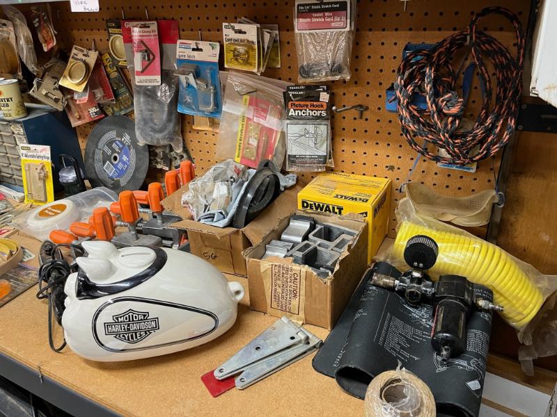 Sale Photo Thumbnail #718