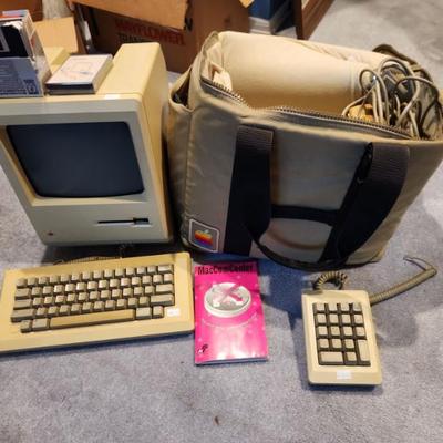 Vintage Apple computer 