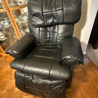 Panasonic black leather power recliner