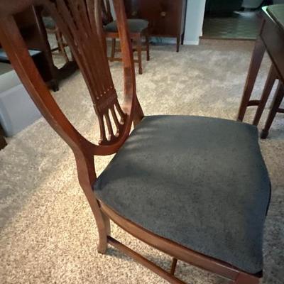 Dining chair