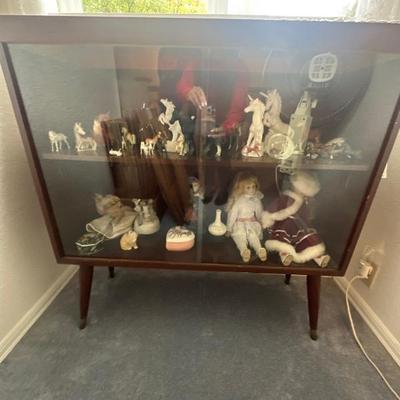Display cabinet