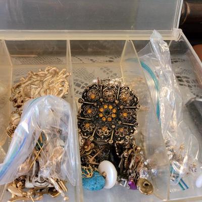 Sale Photo Thumbnail #200