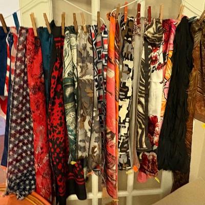 Sale Photo Thumbnail #144