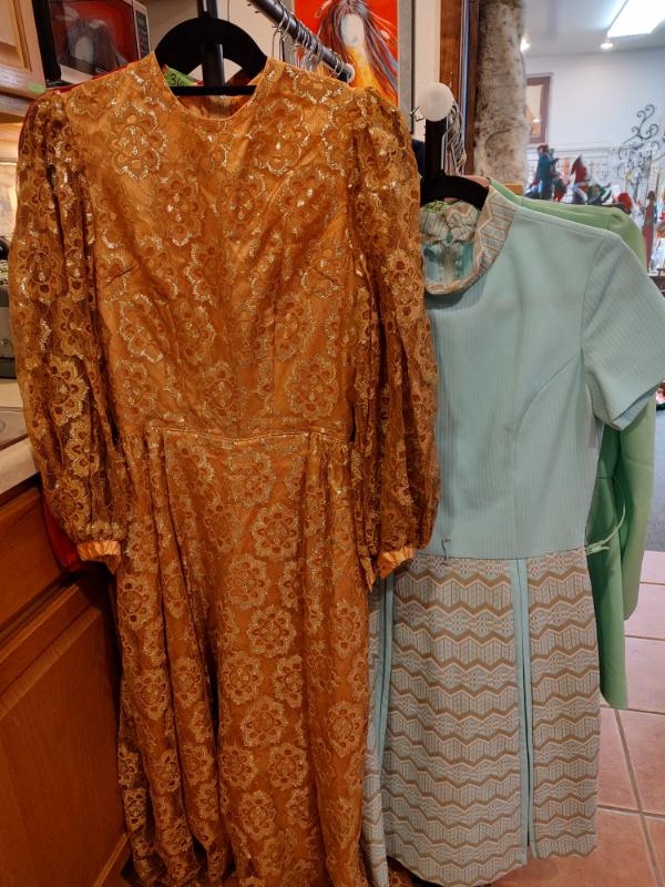 Sale Photo Thumbnail #12