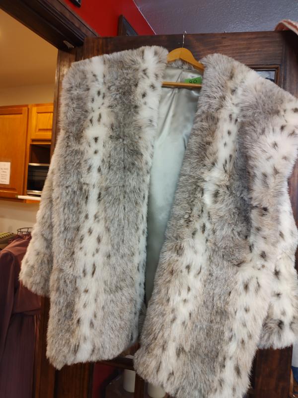 Sale Photo Thumbnail #2