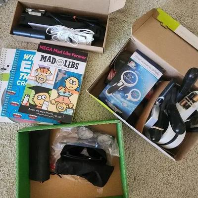 Fun Look! So Many Magnifying Glasses, Book Lights, Eyeglasses, Puzzle & MadLibs Game Books