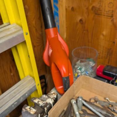 Sale Photo Thumbnail #92