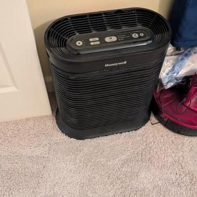 Sale Photo Thumbnail #194