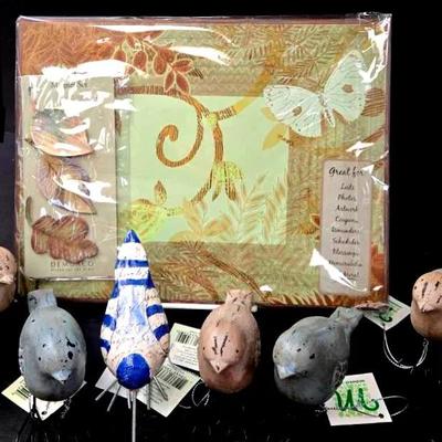 "Demdaco" Butterfly Magnetic Board and Bird Decor