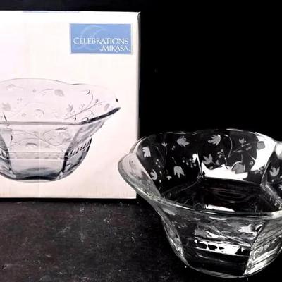 "Mikasa" Cottage Lace Round Serving Bowl #2