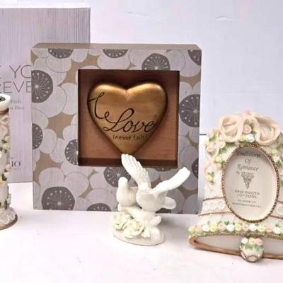 "Demdaco" and "Dezine" Home Decor 