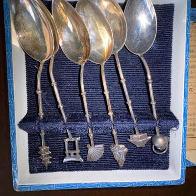 Sale Photo Thumbnail #260