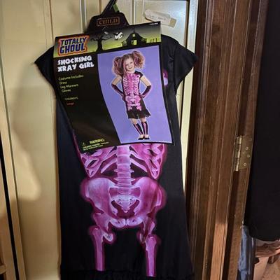 Sale Photo Thumbnail #566