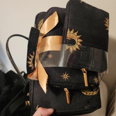 Sale Photo Thumbnail #330