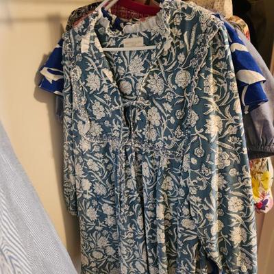 Sale Photo Thumbnail #100