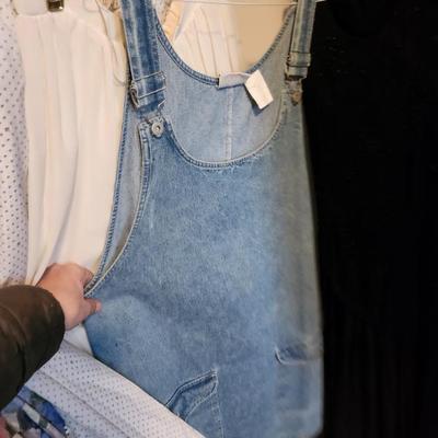 Sale Photo Thumbnail #110