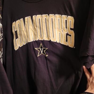 Sale Photo Thumbnail #325