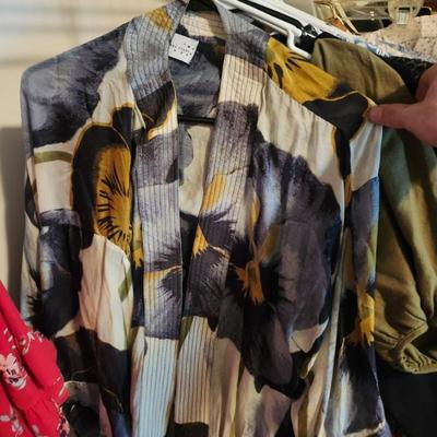 Sale Photo Thumbnail #94