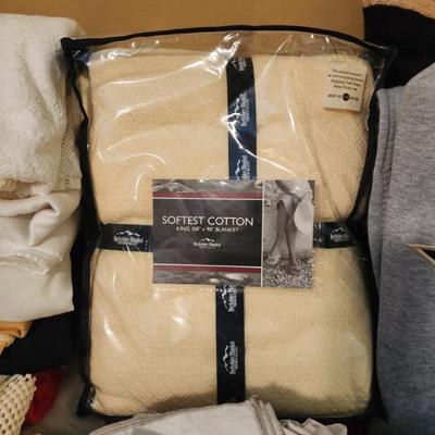 Sale Photo Thumbnail #117