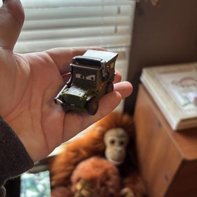 Sale Photo Thumbnail #117