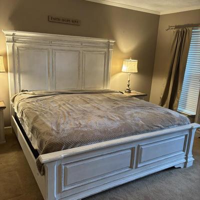 Sale Photo Thumbnail #156