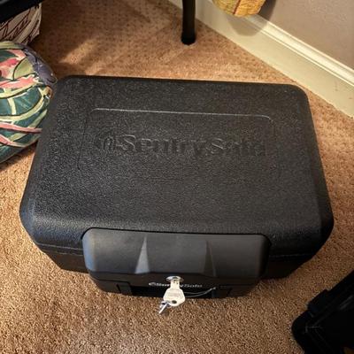 Sale Photo Thumbnail #154