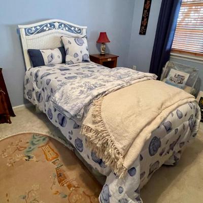 Sale Photo Thumbnail #59