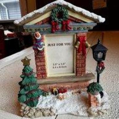 Sale Photo Thumbnail #252