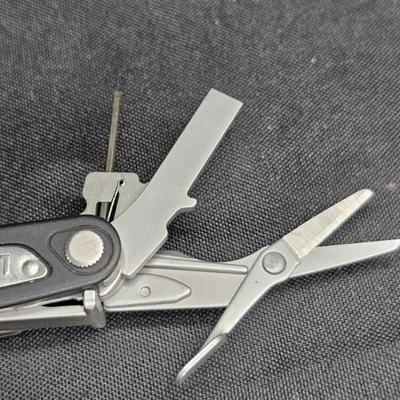 Sale Photo Thumbnail #103