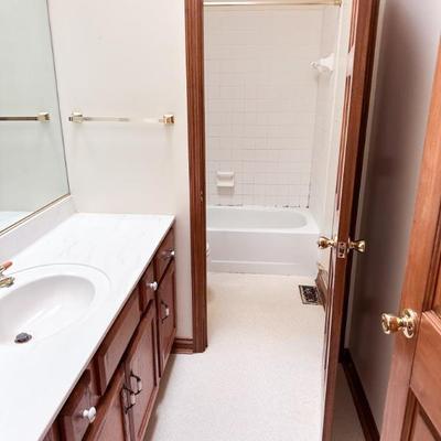 Sale Photo Thumbnail #16