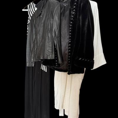 Sale Photo Thumbnail #25