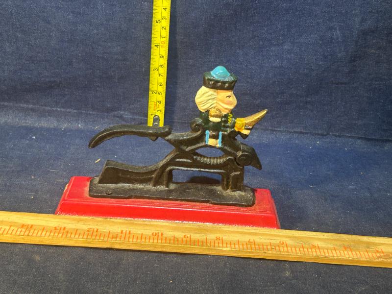 Sale Photo Thumbnail #957